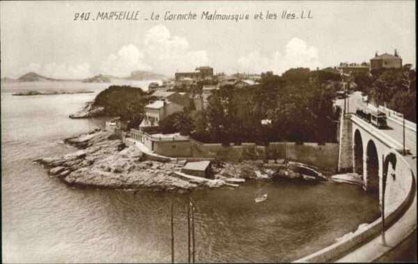 Marseille Bouches-du-Rhone Marseille Strassenbahn  Corniche Malmou