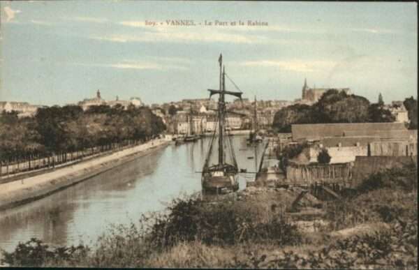 Vannes 56 Vannes Port Rabine