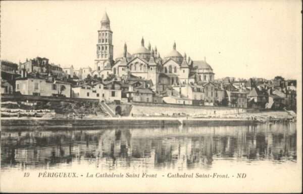 Perigueux La cathedrale Saint Front