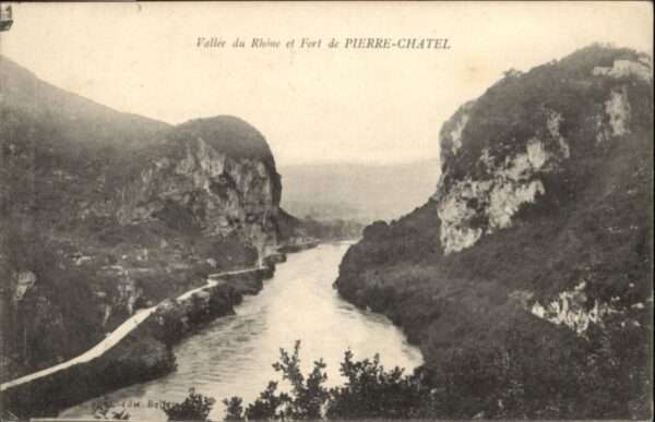 Pierre-Chatel Vallee du Rhone Fort
