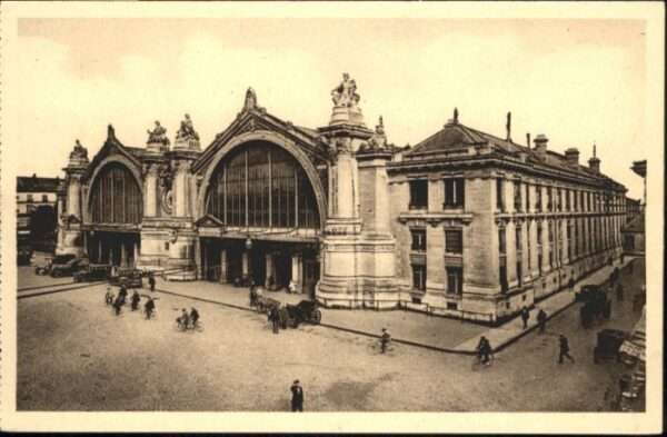 Tours Indre-et-Loire Tours La Gare Monumentale du P. O.