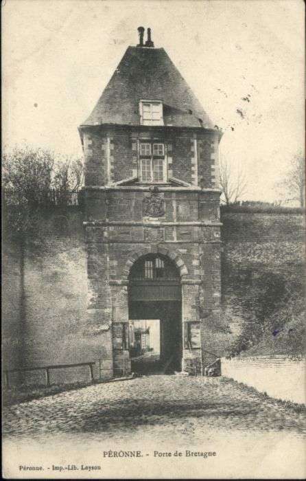 Peronne 80 Somme Peronne Porte de Bretagne