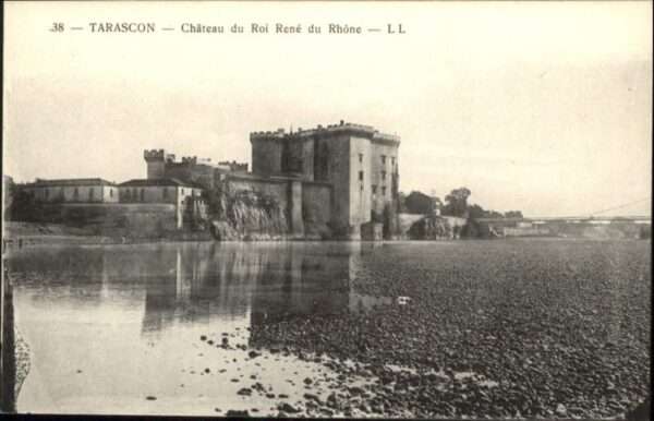 Tarascon Bouches-du-Rhone Tarascon Chatau du Roi Rene du Rhone