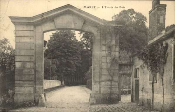 Marly-le-Roi Entree du Bois