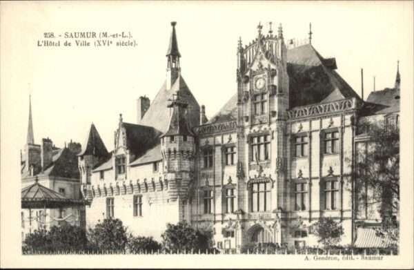 Saumur Hotel de Ville