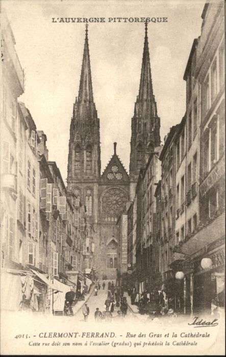 Clermont-Ferrand Rue des Gras Chatedrale