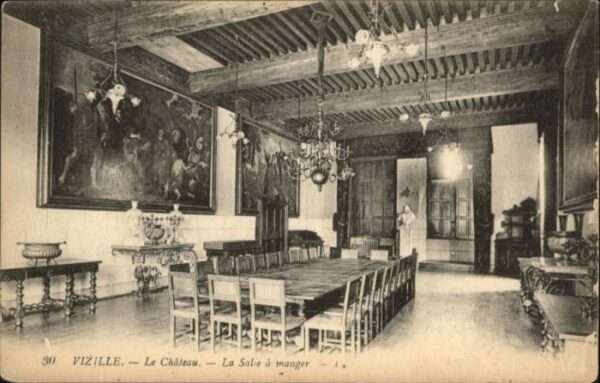 Vizille Chateau Sale a manger