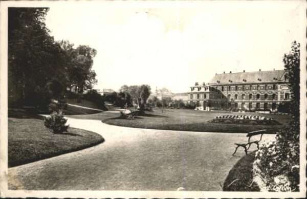 Cambrai College Jardin Public