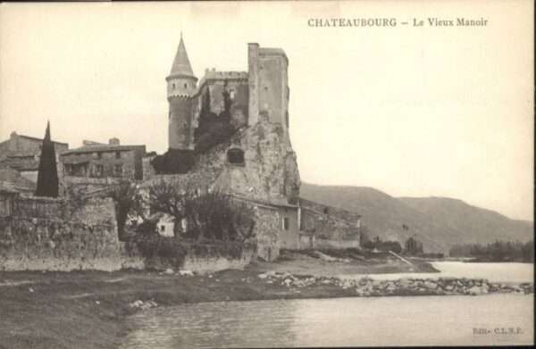 Chateaubourg Ardeche Schloss Vieux Manoir