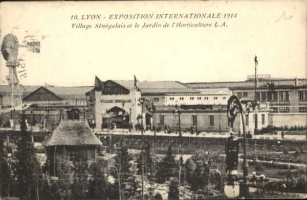Lyon France Lyon Exposition Internationale Village