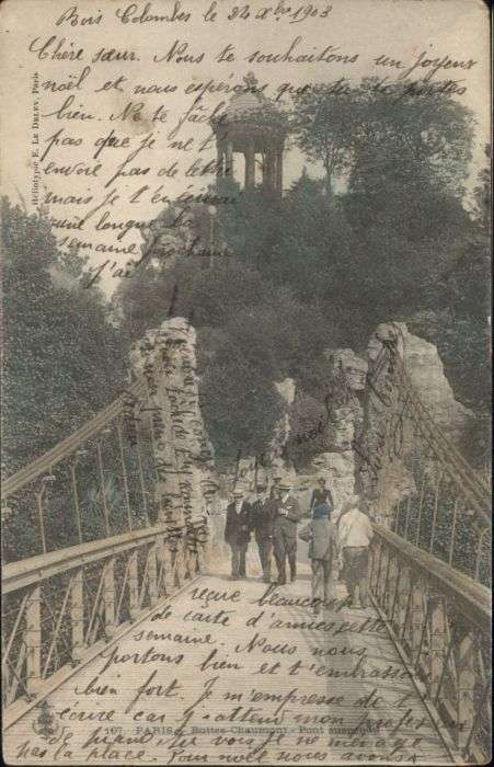 Paris Buttes Chaumont Pont suspendu
