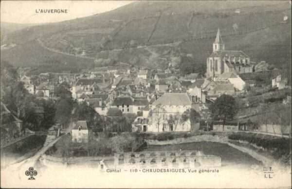 Chaudes-Aigues Vue generale