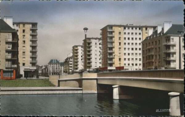 Caen Calvados Pont Avenue 6 Juin