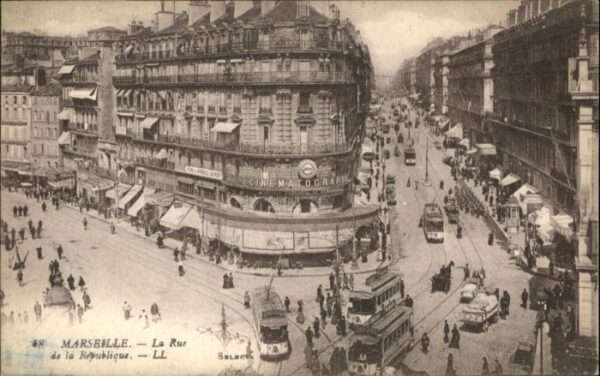 Marseille Bouches-du-Rhone Marseille Strassenbahn Rue Republique