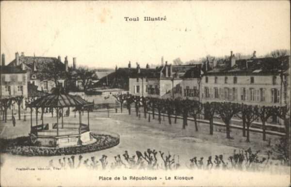 Toul 54 Toul Place Republique Kiosque