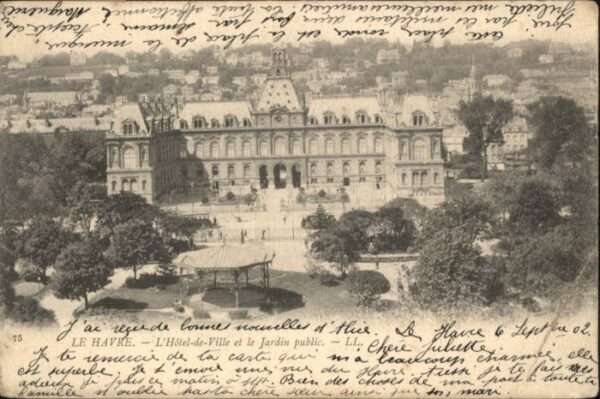 Le Havre Jardin Public Hotel de Ville