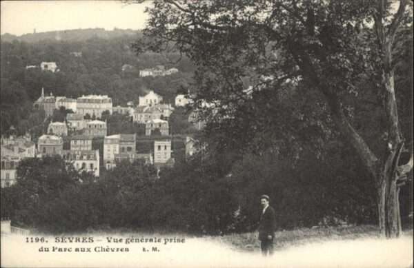 Sevres Parc Chevres