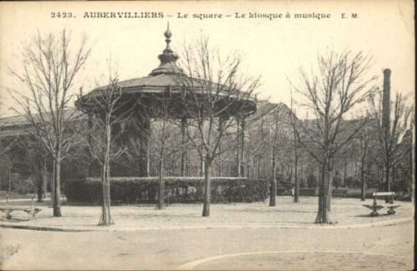 Aubervilliers Square Kiosque Musique
