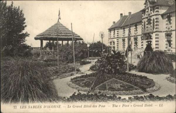 Les Sables-d Olonne Grand Hotel Pins