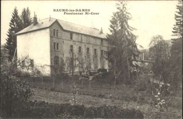 Baume-les-Dames Pensionnat Mi-Cour