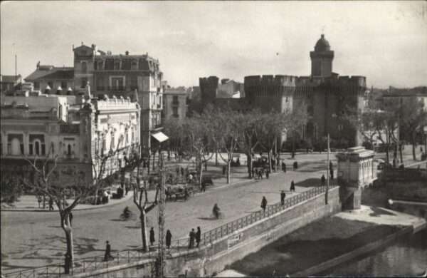 Perpignan Castillet Place Victoire