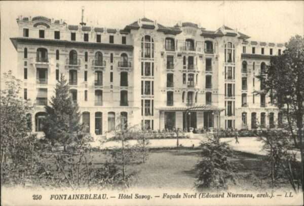 Fontainebleau Hotel Savoy