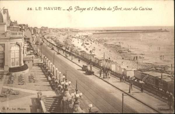 Le Havre Plage Entree du Port