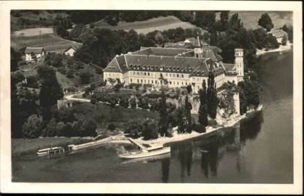 Hautecombe les bords du Lac du Bourget