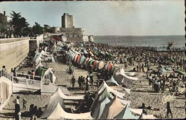 Fouras Charente-Maritime Plage le Chateau