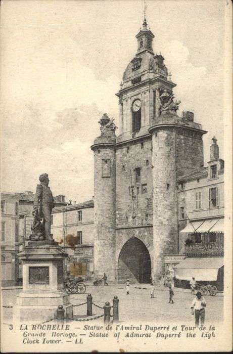 La Rochelle Charente-Maritime La_Rochelle Statue de l'Amiral Duperre
