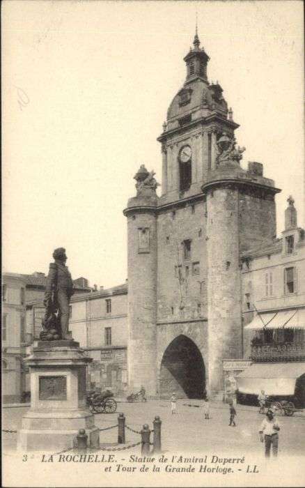La Rochelle Charente-Maritime La_Rochelle Statue de l'Amiral Duperre