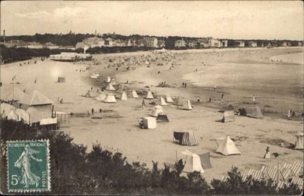 Royan 17 Royan la Grande Conche le Boulevard Sai