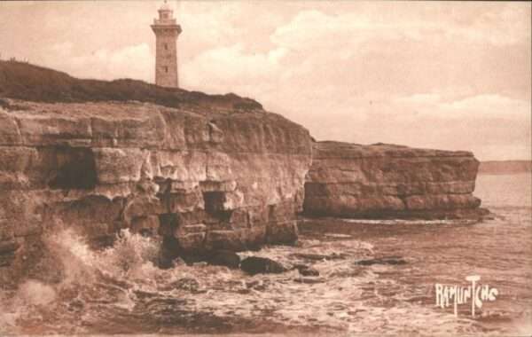 Saint-Georges-de-Didonne Phare de Vallieres