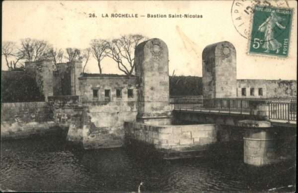 La Rochelle Charente-Maritime La_Rochelle Bastion Saint Nicolas