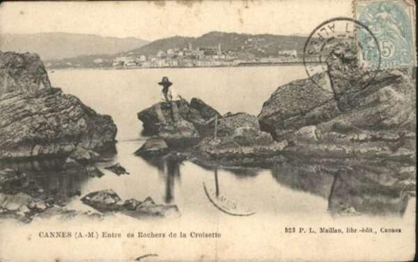 Cannes Alpes-Maritimes Cannes Rochers de la Croisette