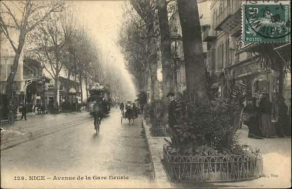 Nice Alpes Maritimes Nice Avenue de la Gare fleurie