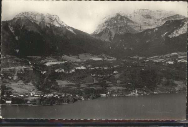 Talloires le lac d_Annecy
