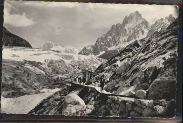 Chamonix Chamonix-Mont-Blanc La Mer de Glace