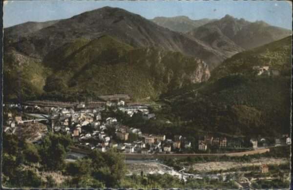 Amelie-les-Bains-Palalda Vue generale Frontiere Espagnole