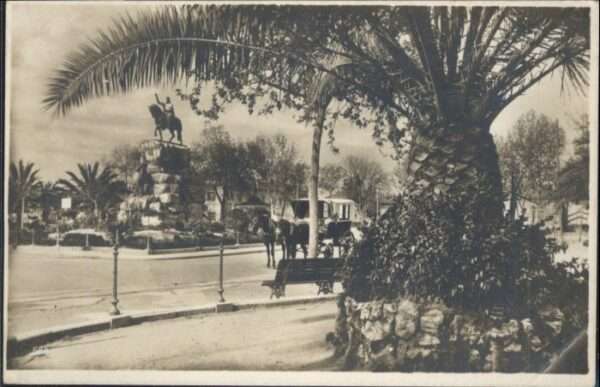 Palma Mallorca Monumento Rechando Rosselo