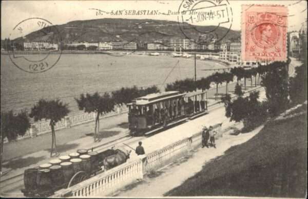 San Sebastian  Pais Vasco ES San_Sebastian Strassenbahn Paseo Miraco