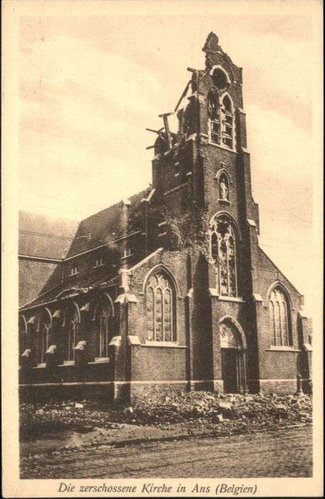 Ans zerschossene Kirche