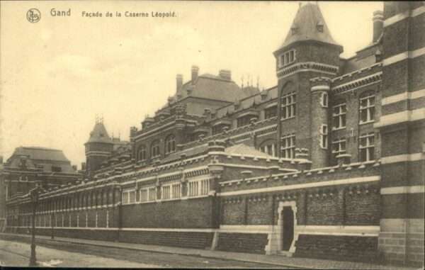 Gand Belgien Gand Facade de la Caserne Leopold