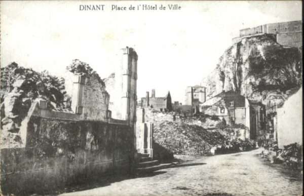 Dinant Wallonie Dinant Place de l_Hotel de Ville