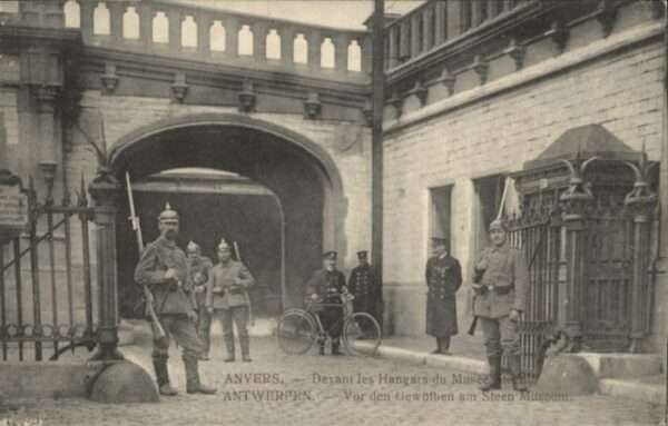 Anvers Antwerpen Anvers Devant les Hangars du Musee Sold