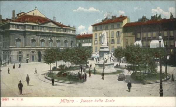 Milano Piazza Scala