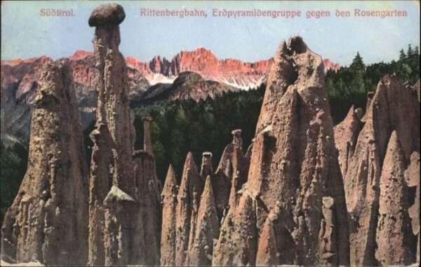 Ritten Renon Bergbahn Erdpyramidengruppe Rosengarten