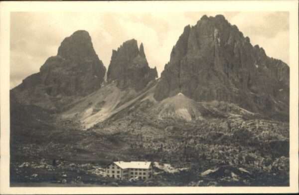 Sassolungo Langkofel Sassolungo Albergo di Sella