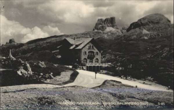 Passo Falzarego Albergo Marmolada