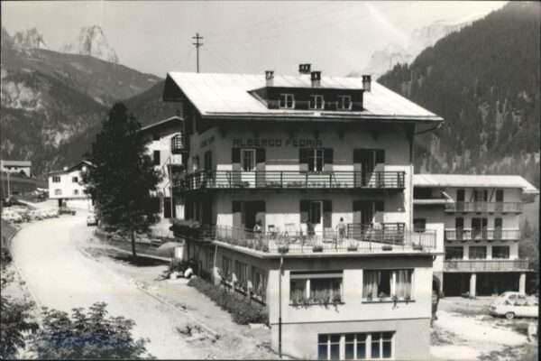 Sassolungo Langkofel Sassolungo Albergo Fedaia